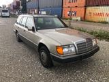 Mercedes-Benz 230 TE #1991 #Gute Basis #Orig. 202 TKM - Mercedes-Benz 230 mit Benzin-Antrieb: Kombi, Automatik, Te