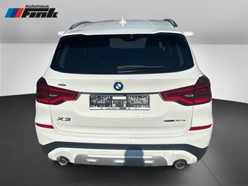 BMW X3 xDrive30e xLine Head-Up HiFi DAB LED WLAN