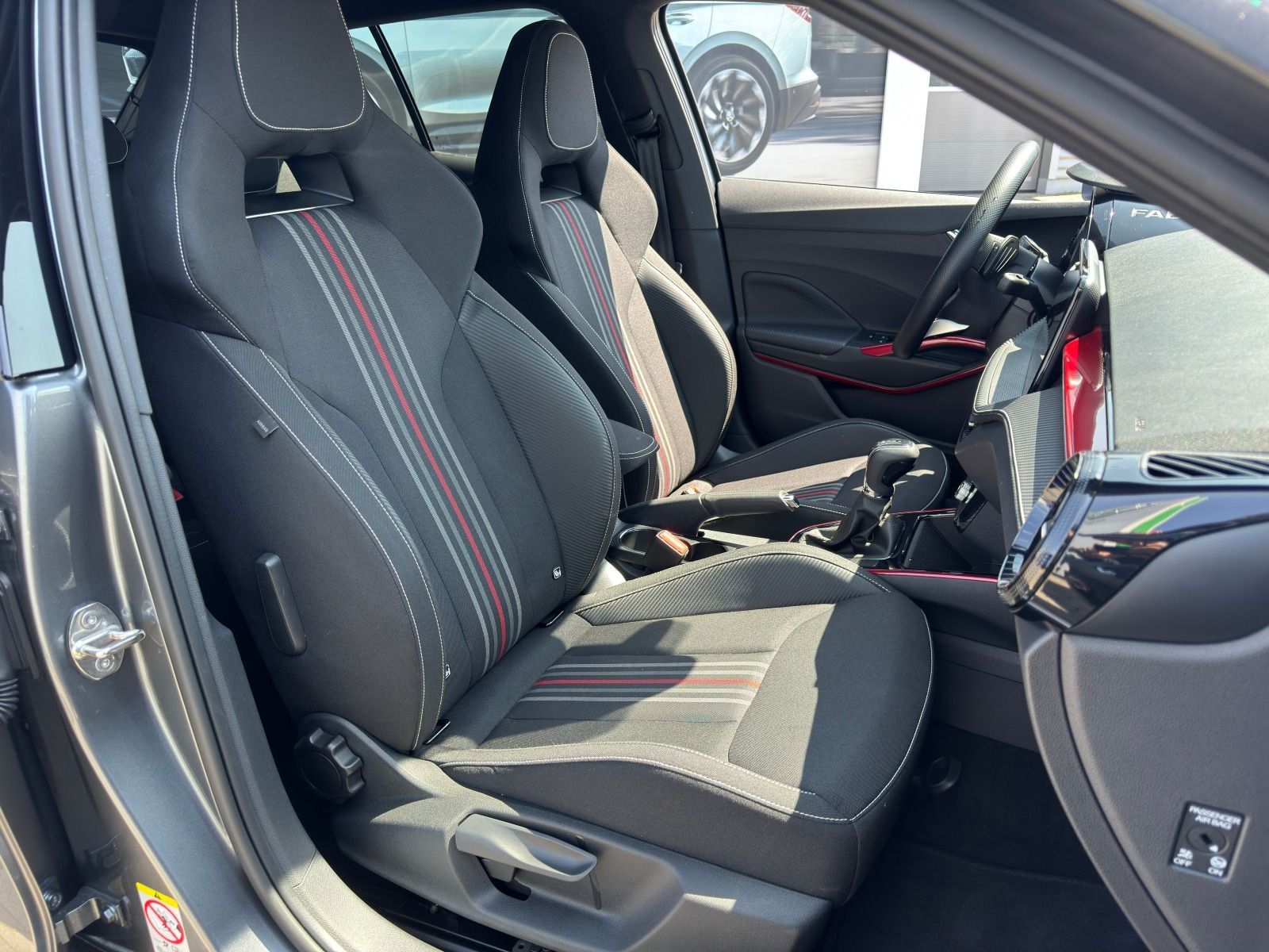 Fahrzeugabbildung SKODA Fabia Monte Carlo 115PS DSG*NAVI*ACC*RFK*behLenk