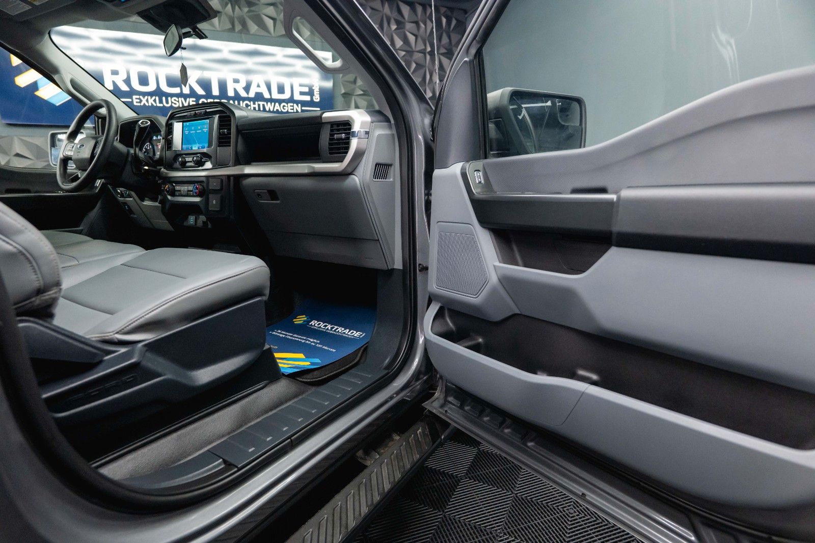 Fahrzeugabbildung Ford F150 3.3 V6 Offroad Raptor Singlecab Longbed 19%