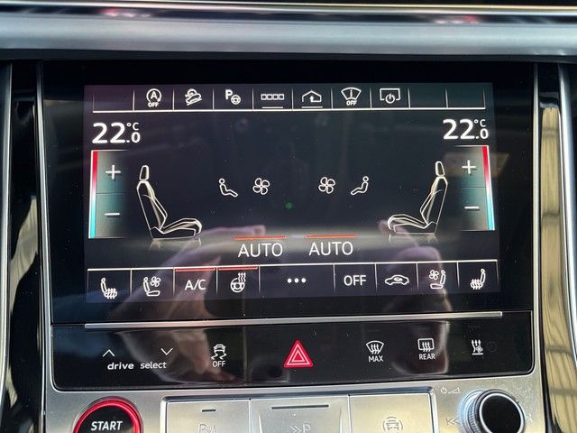 Fahrzeugabbildung Audi SQ7 4.0TFSI QU. HEADUP+PANO+STNDHZ+B&O+RAUTE+++