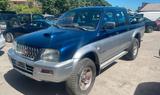 Mitsubishi L200 2.5 TD cat 4WD Double Cab Intens - blaue Mitsubishi L200