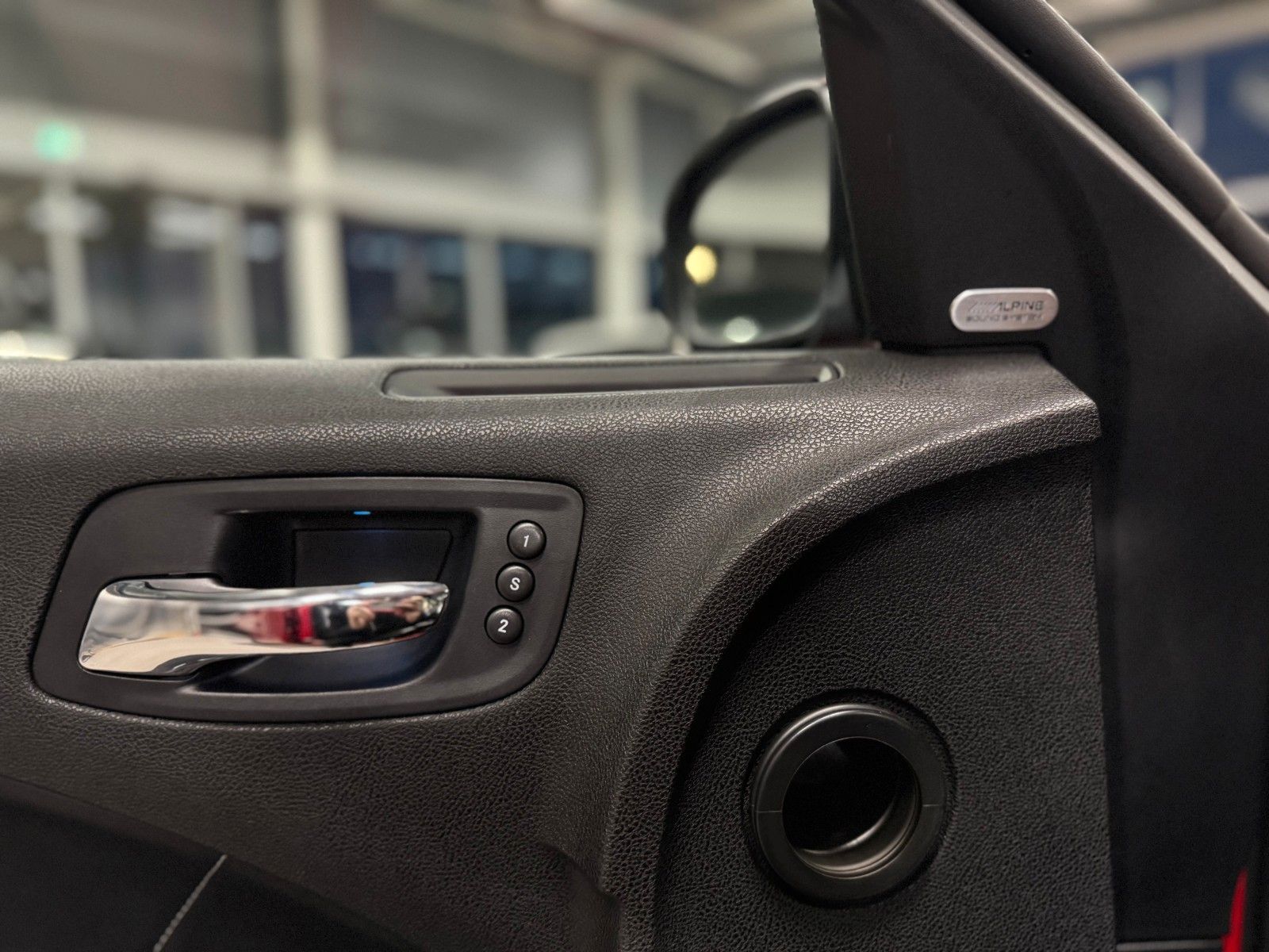 Fahrzeugabbildung Dodge Charger 5,7 R/T "Road-Track" Deutsche EZ