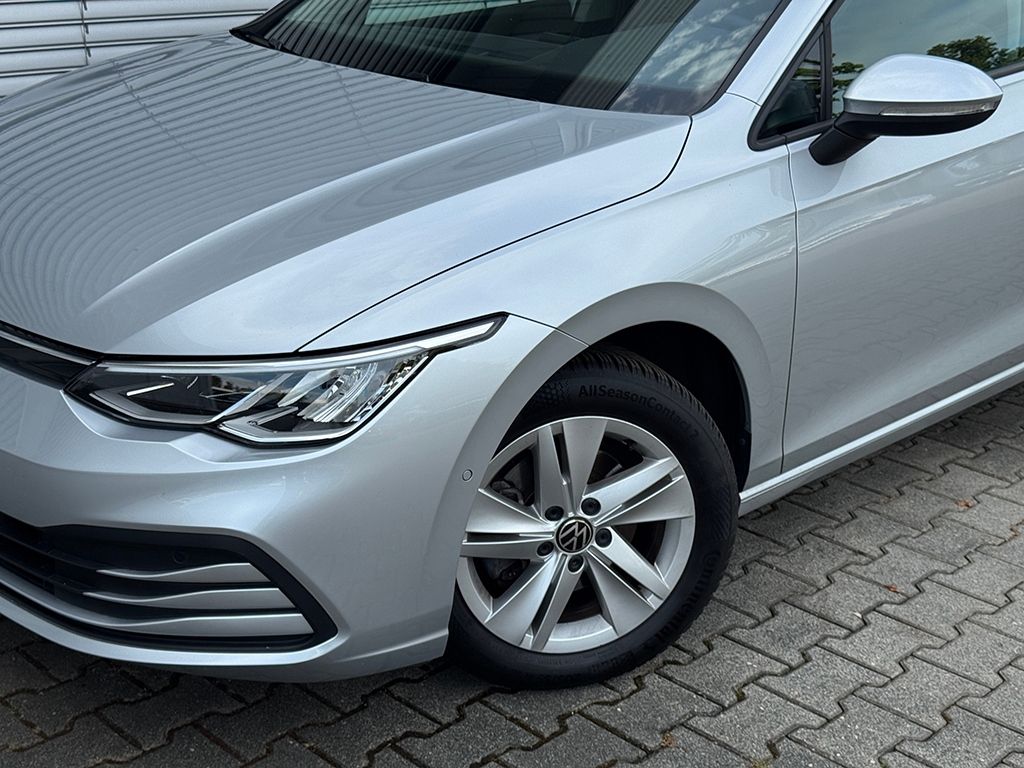 Golf VIII 1.5 TSI LIFE *STDHZG*NAVI*LED*ACC*