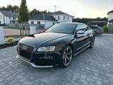 Audi RS5 4,2 V8 FSI 1. Hand Scheckheft Audi - gebrauchte Audi RS5 aus dem Jahr 2011