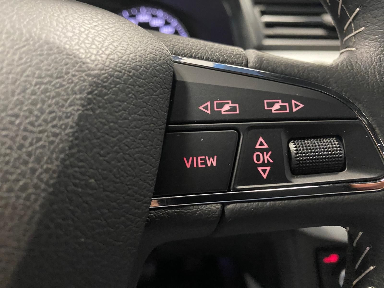 Fahrzeugabbildung SEAT Arona 1.0 TSI Xcellence+APP+NAVI+PDC+LED+TEMPOMA