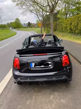 MINI Cooper S Cabrio Cooper S - MINI Cooper S Cabrio mit Benzin-Antrieb: Kleinwagen, Schaltgetriebe