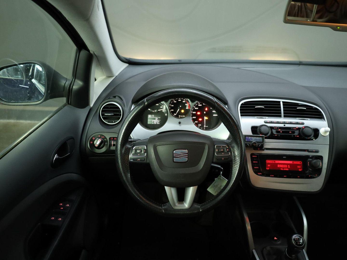 Seat Altea XL 2010 — photo 7