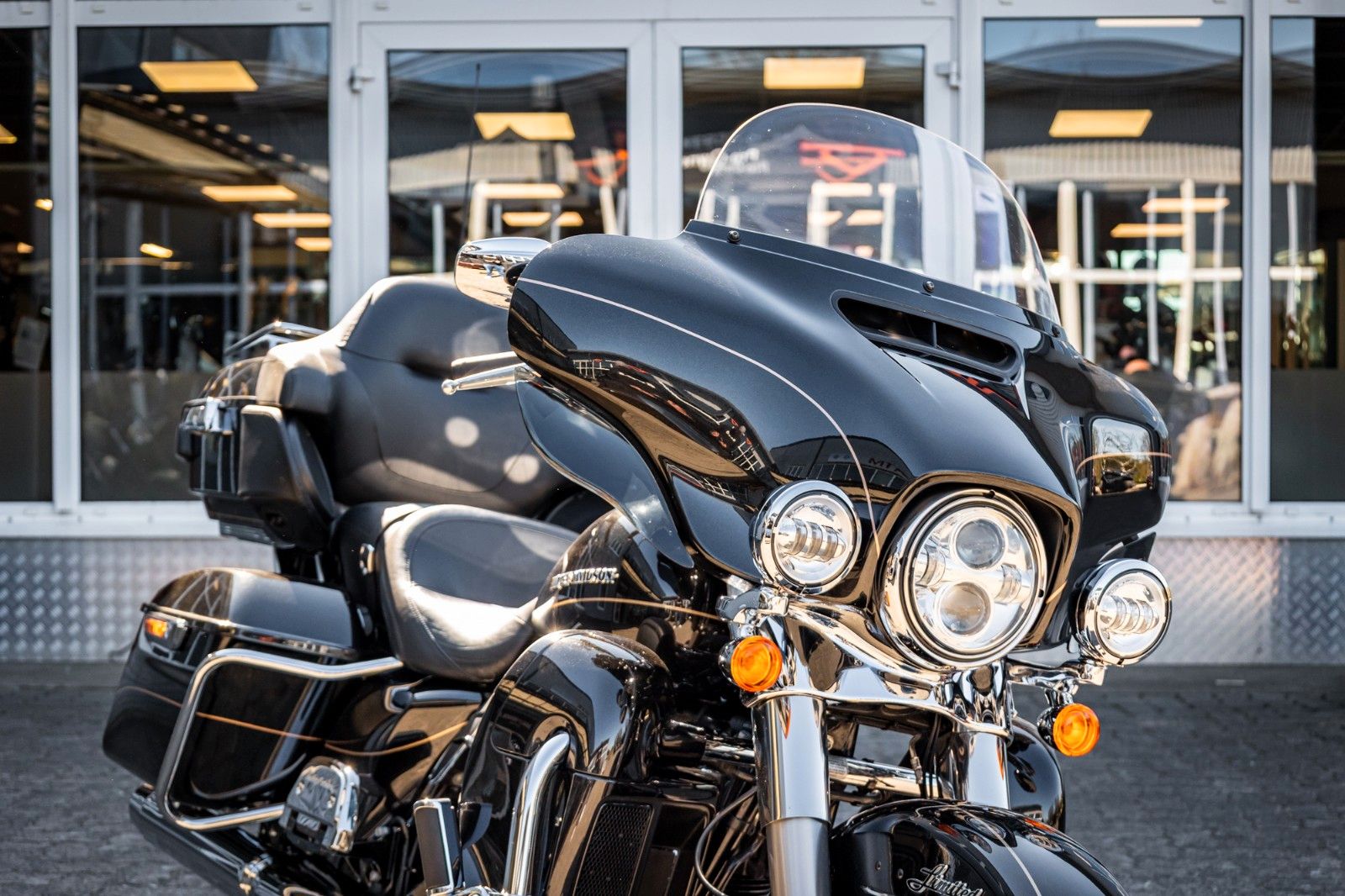 Fahrzeugabbildung Harley-Davidson ELECTRA GLIDE ULTRA LIMITED FLHTK 107 CUI