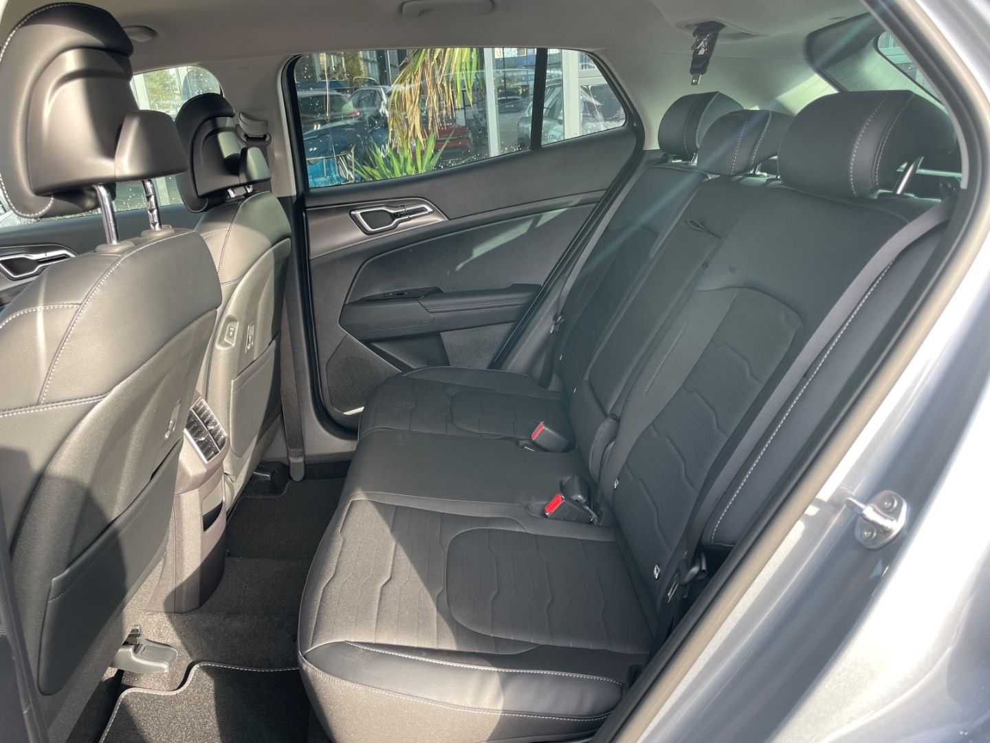 Fahrzeugabbildung Kia Sportage Vision Mild-Hybrid Kamera Spurhalte LED