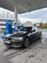 BMW 335i Cabrio Dkg  - BMW 335 aus 2010