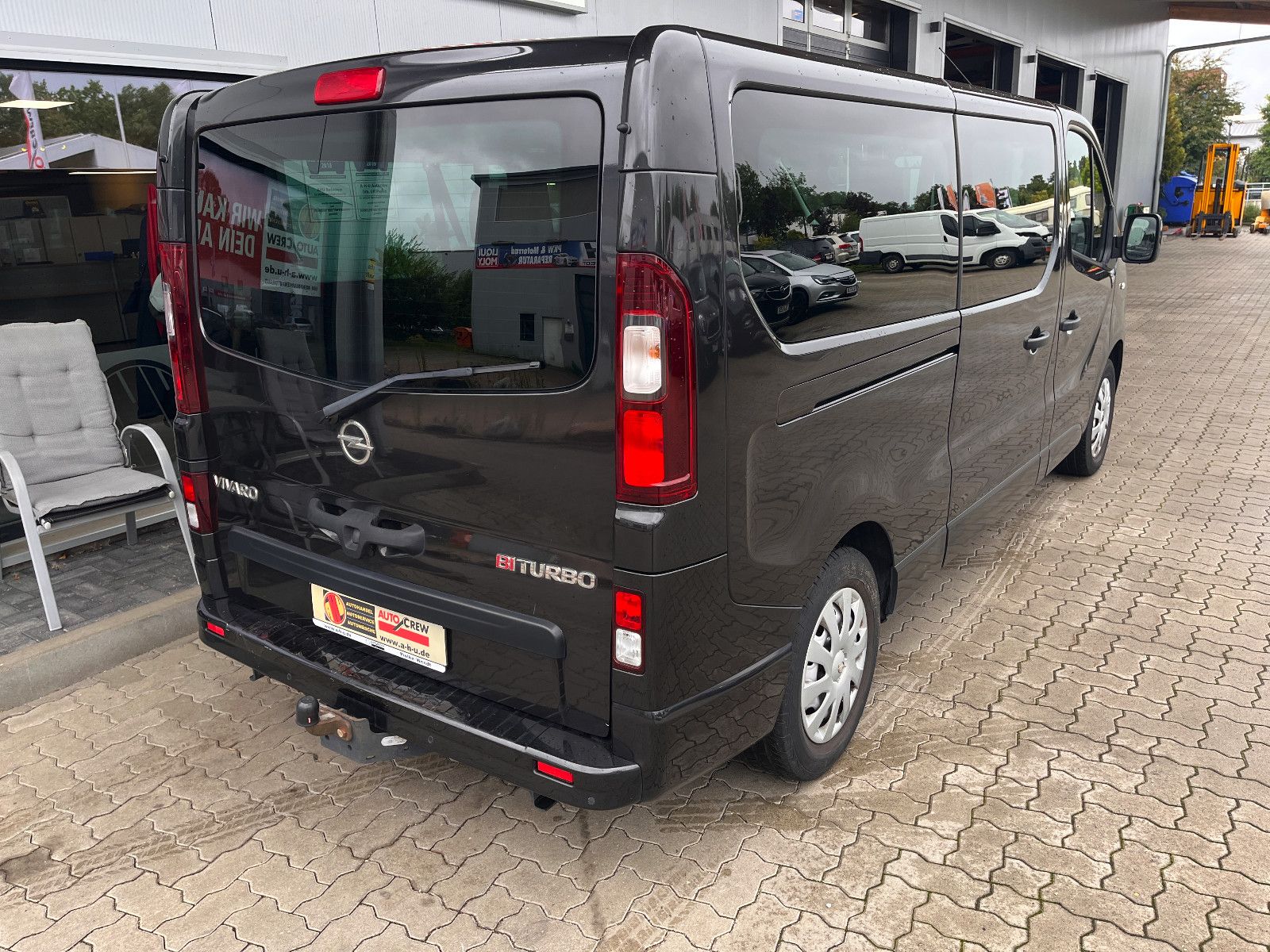 Fahrzeugabbildung Opel Vivaro B  Kombi L2H1  2,9t