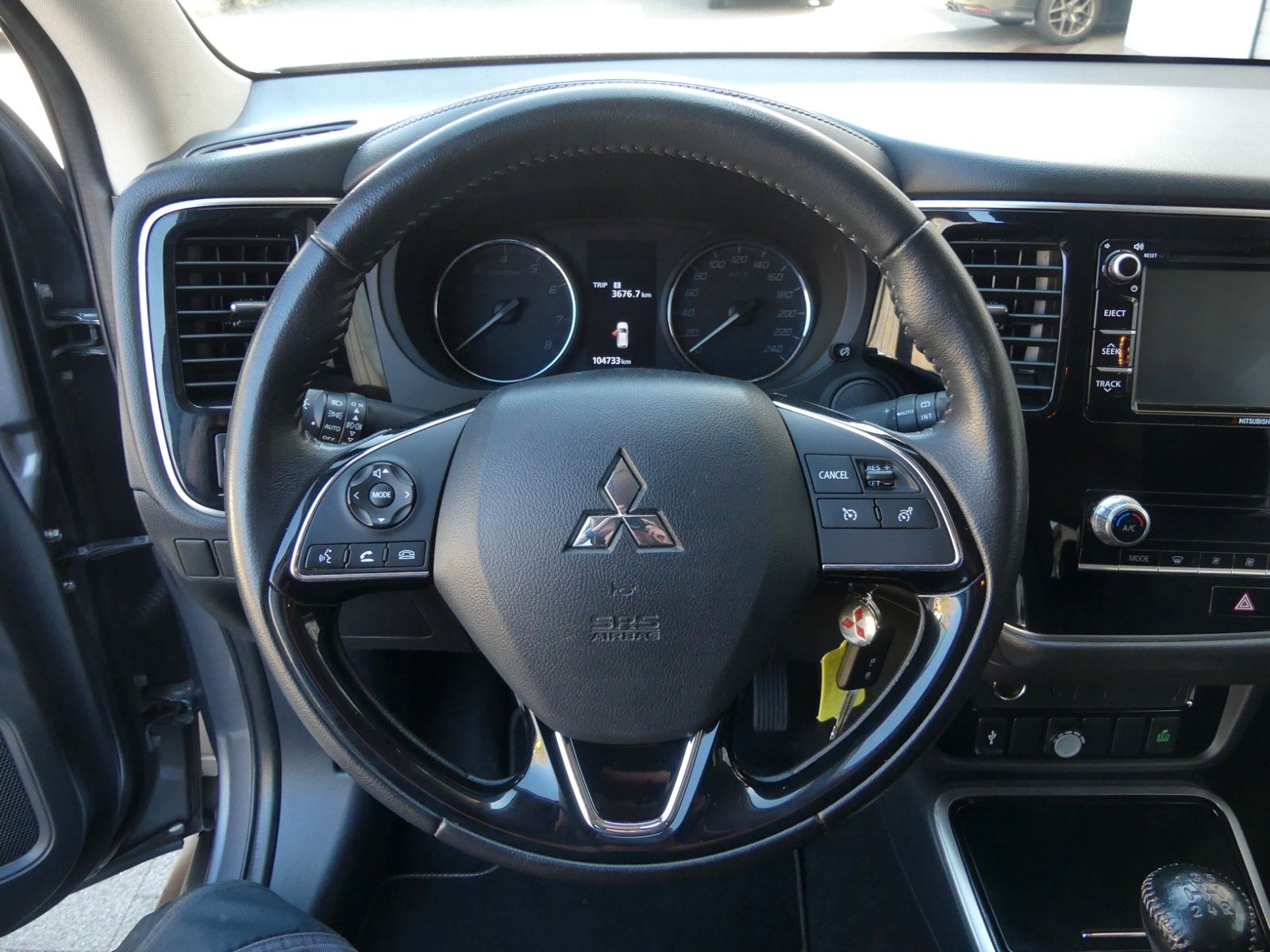 Fahrzeugabbildung Mitsubishi Outlander Diamant Edition 2WD*Gasanlage*Kamera*