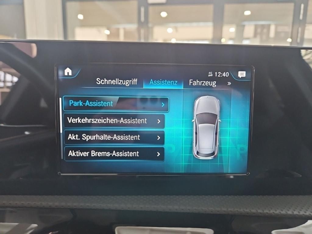 Fahrzeugabbildung Mercedes-Benz A 250 e AMG Night ACC Navi LED SHZ Sport KAM DAB