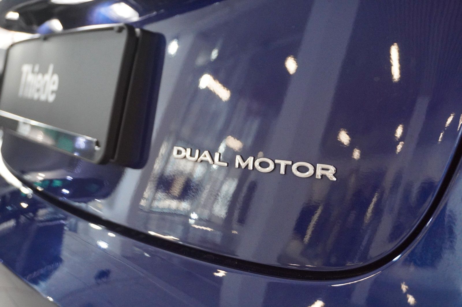 Fahrzeugabbildung Tesla Model 3 HIGHLAND DUAL-MOTOR NAVI/LED/KAMERA/AMD