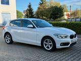 BMW 116 i Sport Line *Garantie *Navi *LED *Hu Neu