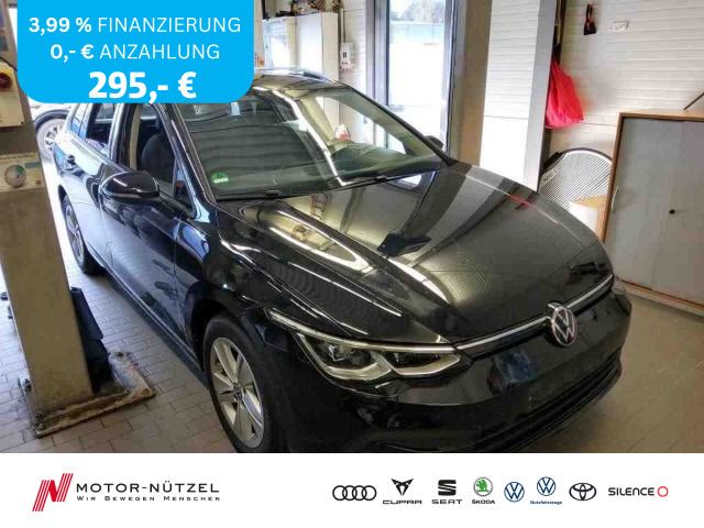 Volkswagen Golf VIII Variant 1.5 TSI MATRIX+NAVI+AHK+PANO