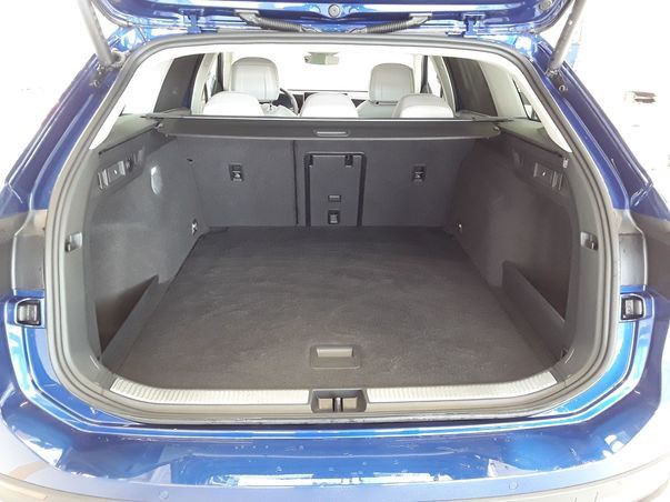 Volkswagen Passat - Bild 8