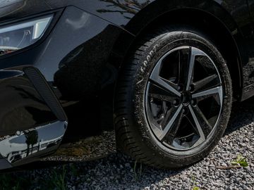 Opel Astra L Sports Tourer 1.2 Enjoy Ergonomiesitz
