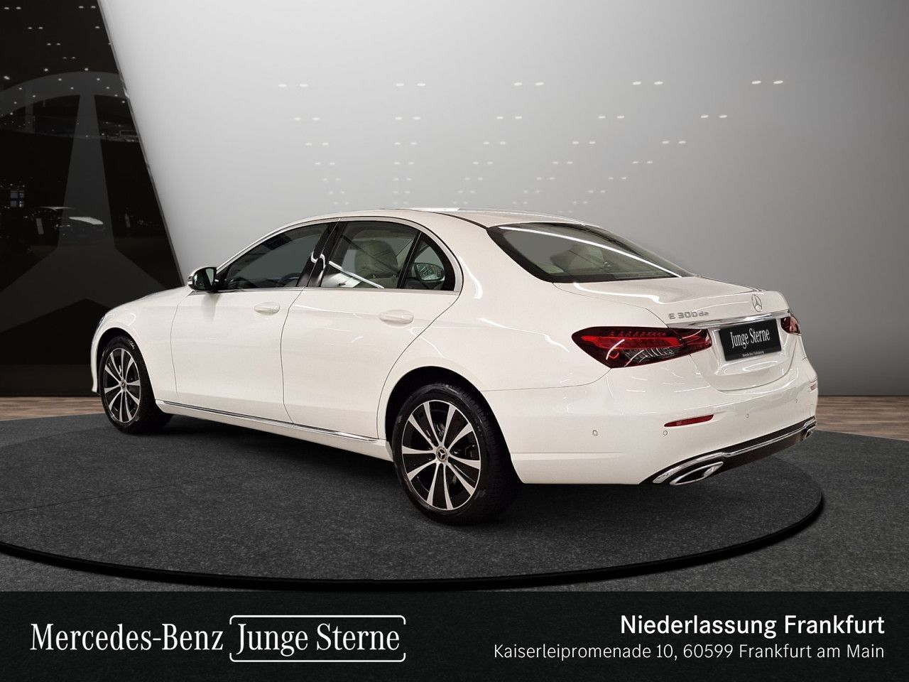 Mercedes-Benz E 300 de EXCLUSIVE AVANTGARDE SD Mbeam Ambiente foto 11