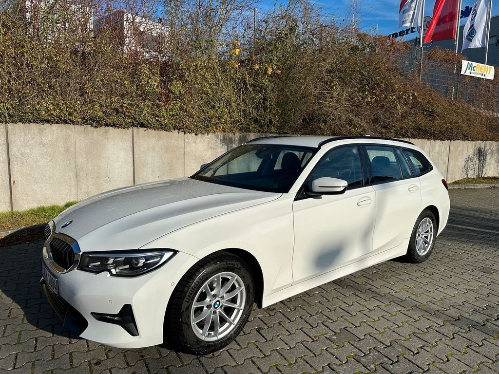 Image of BMW 320