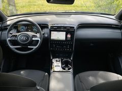 Fahrzeugabbildung Hyundai TUCSON 1.6 T-GDI 48V Blackline *Navi*ACC*LED*SH*