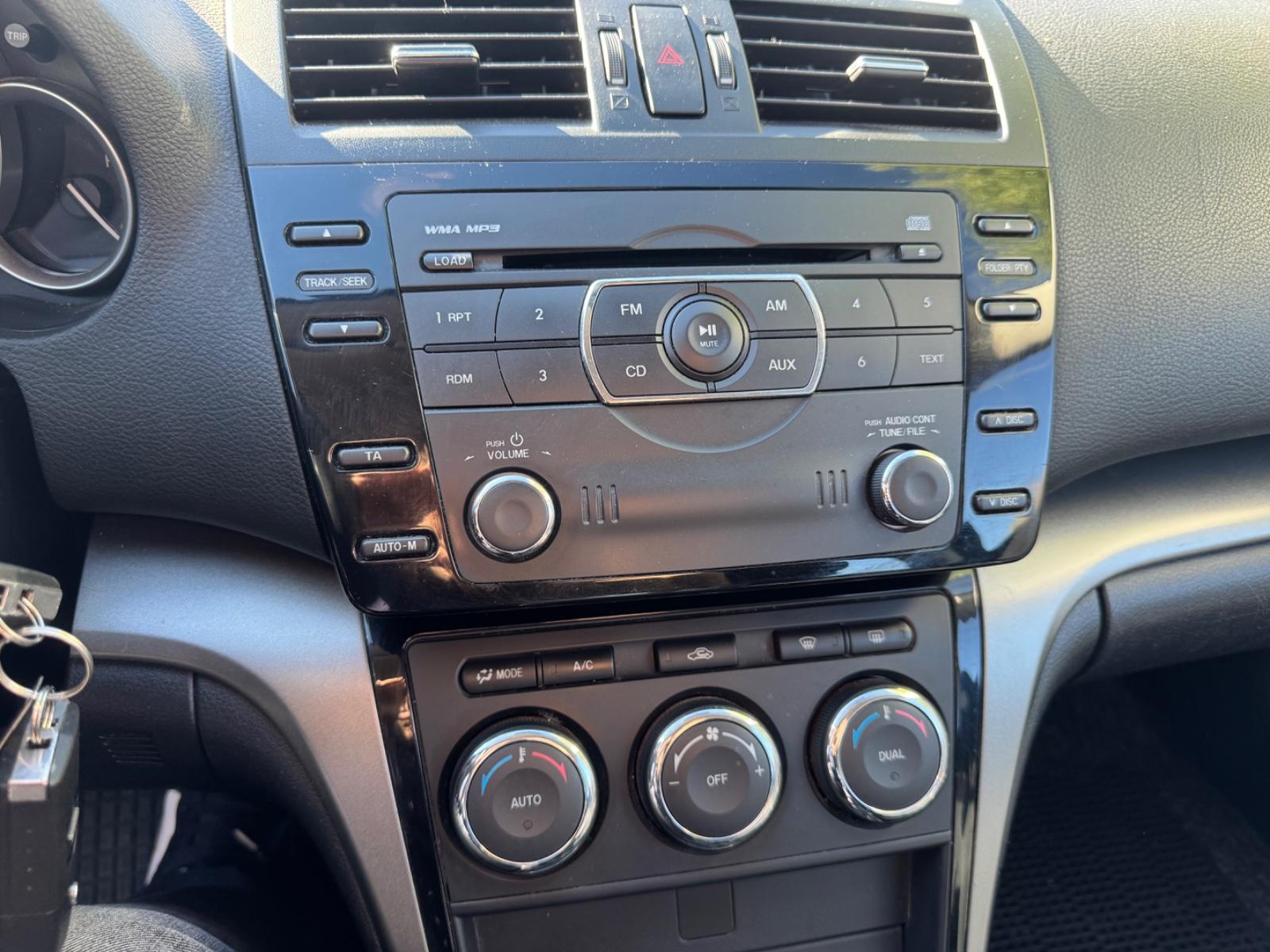 Mazda 6 2010 — photo 11
