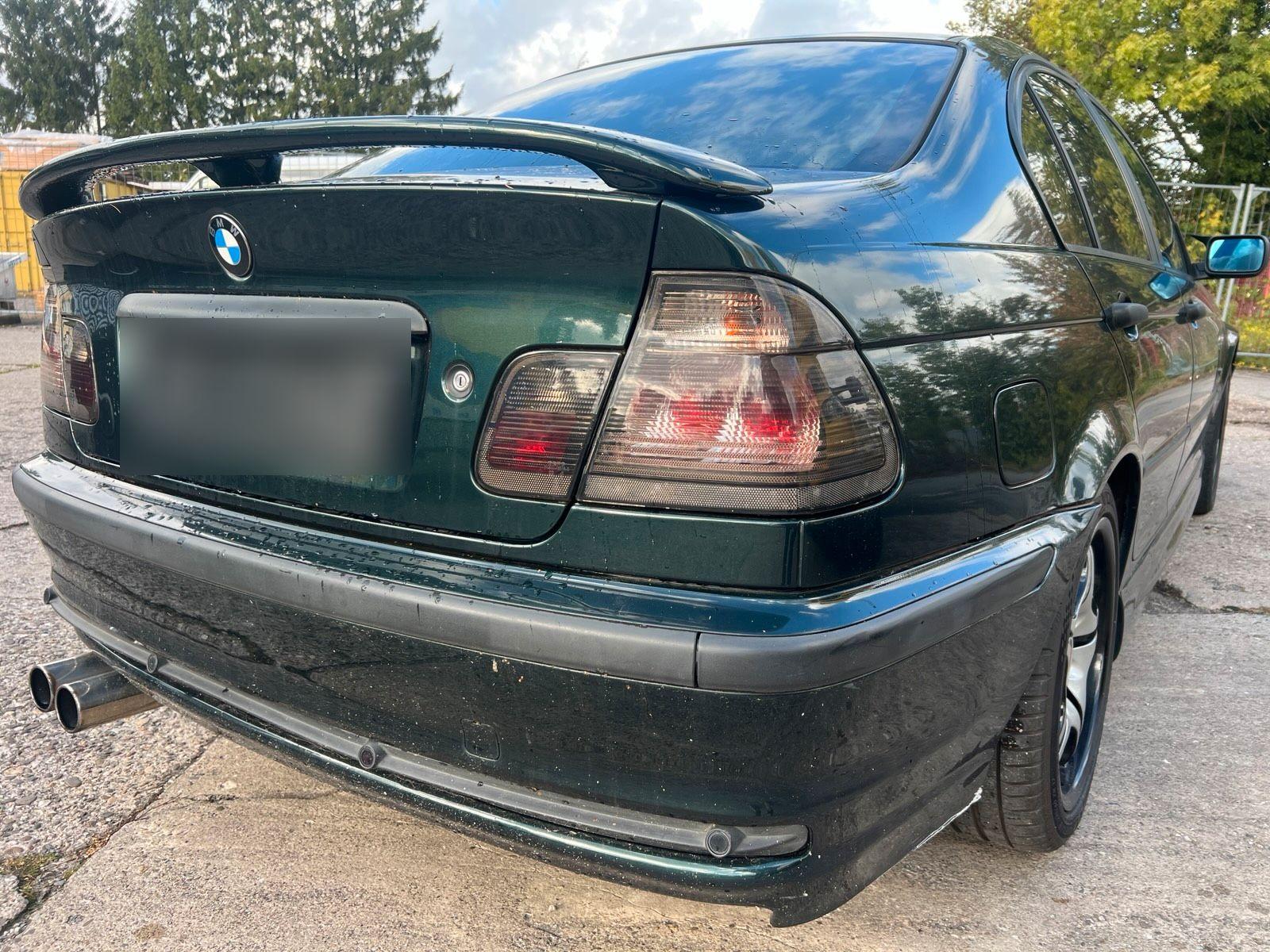 BMW 320