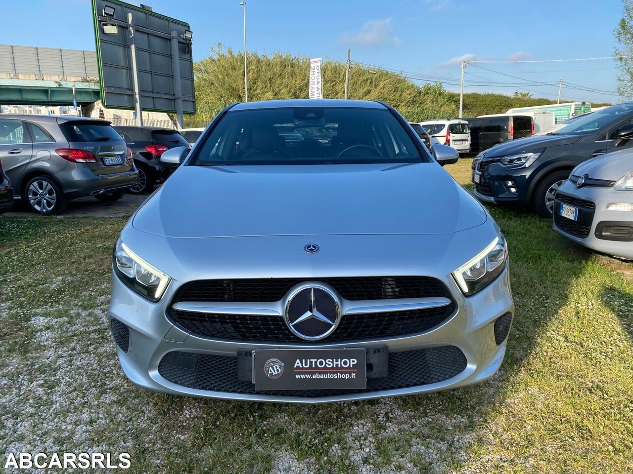 Mercedes-Benz MERCEDES - Classe A 180 d Automatic 4p. Executiv imagem 3