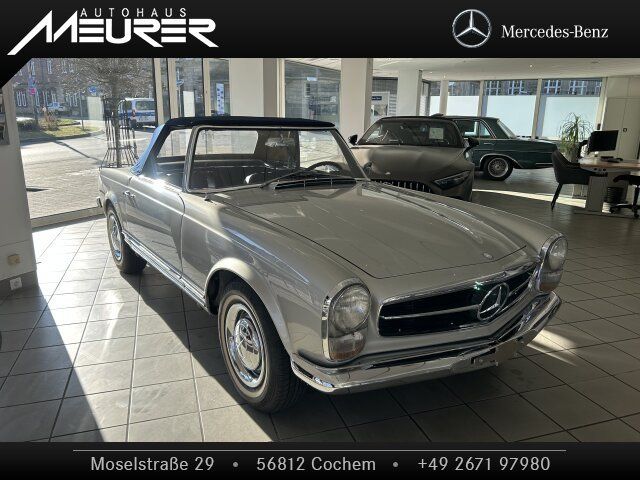 Mercedes-Benz 230 SL Automatik, Radio Becker, Kundenauftrag