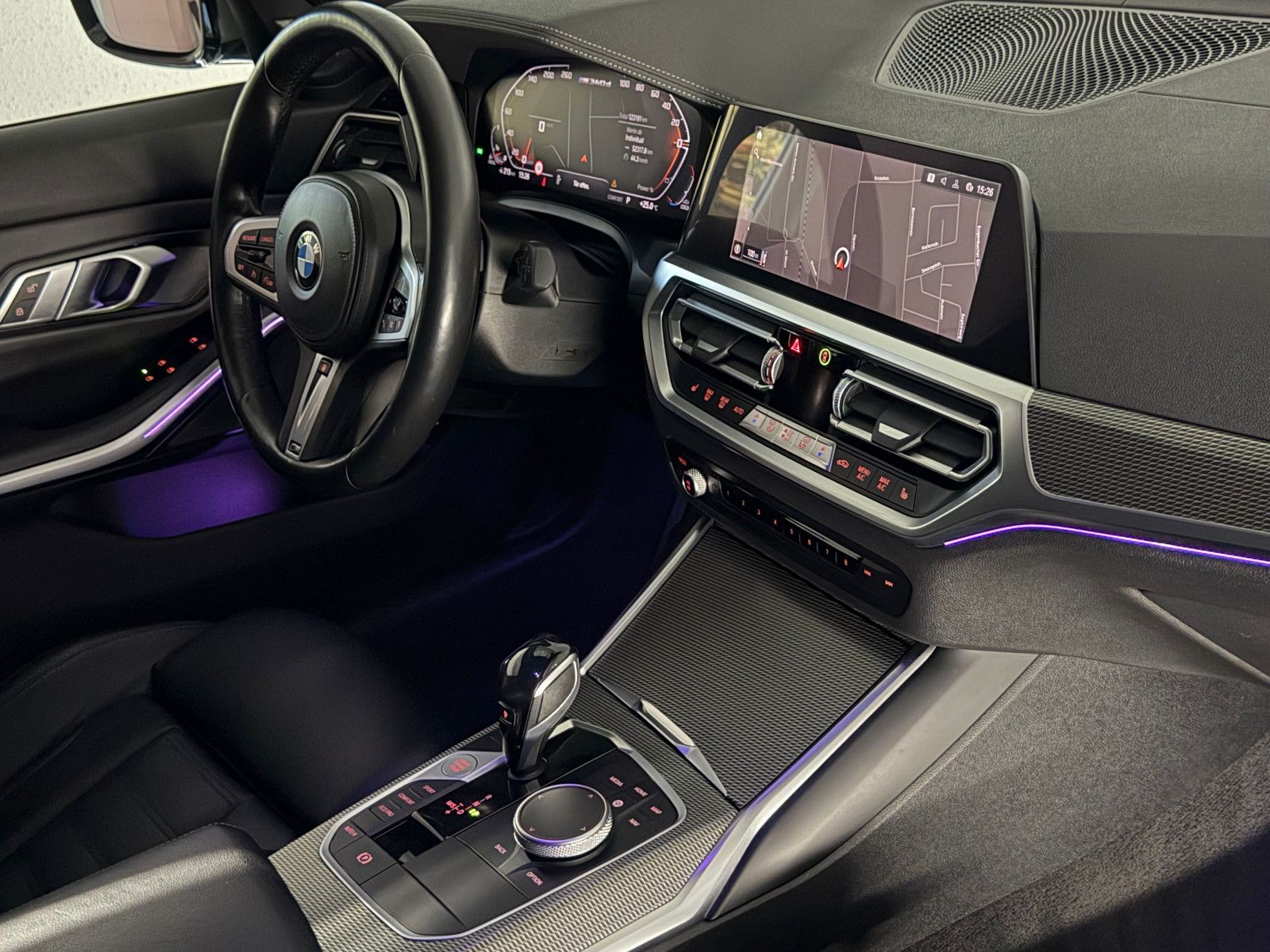 Fahrzeugabbildung BMW M340 d xDrive/LASER/HuD/STHZ/VRTL+/DAB+/AMBI/H&K