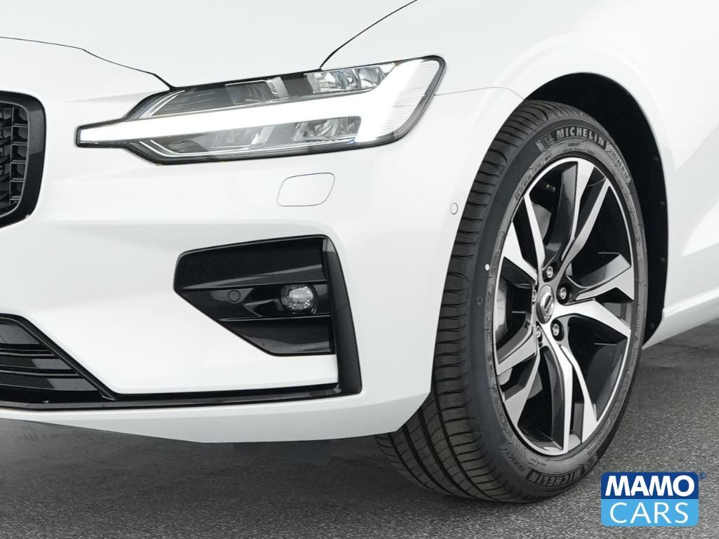 Volvo V60 B4 Plus Dark 360/ACC/Totwinkel/Lenkradheizun