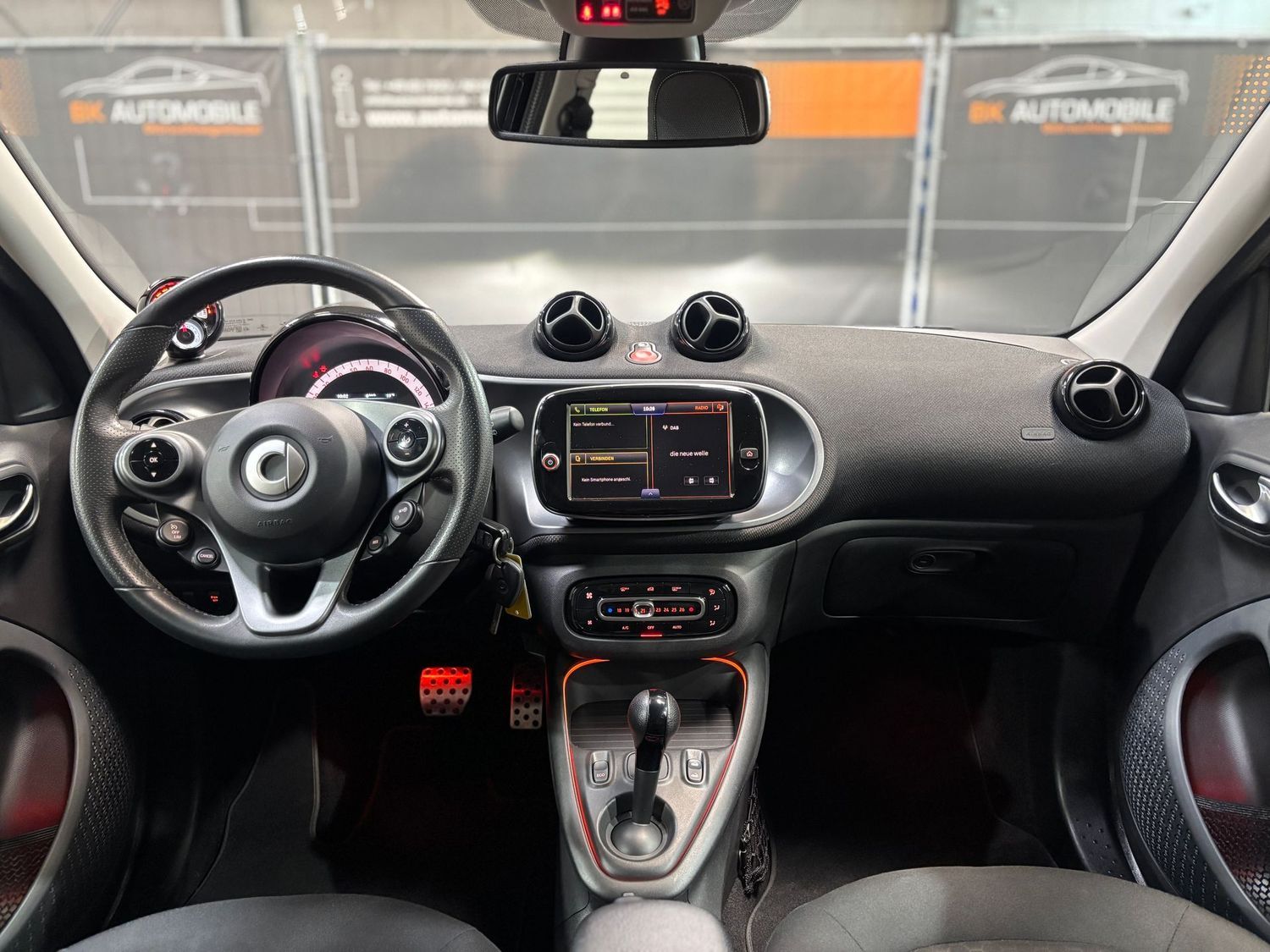 Fahrzeugabbildung Smart forFour electric drive/EQ 22kw#LED#Faltdach#Kam