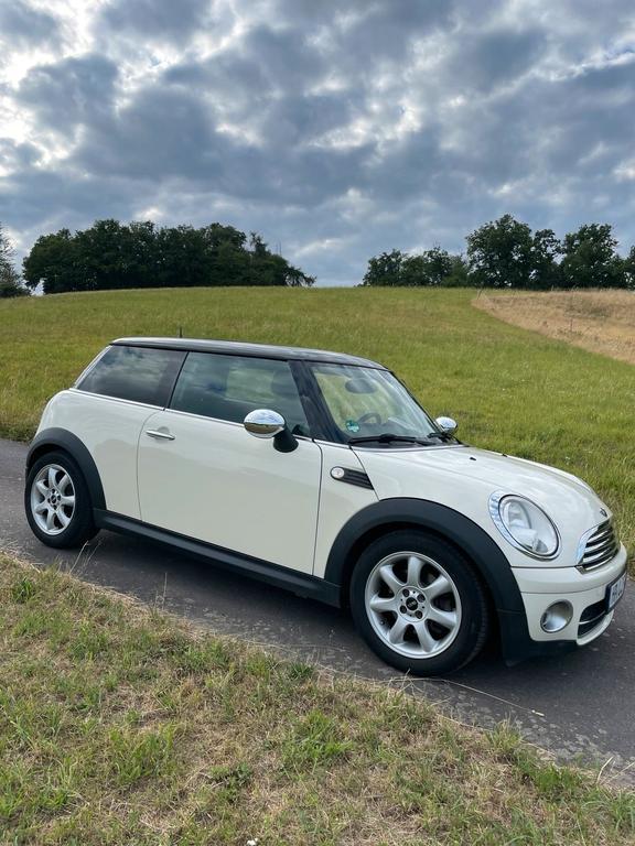 MINI Cooper D