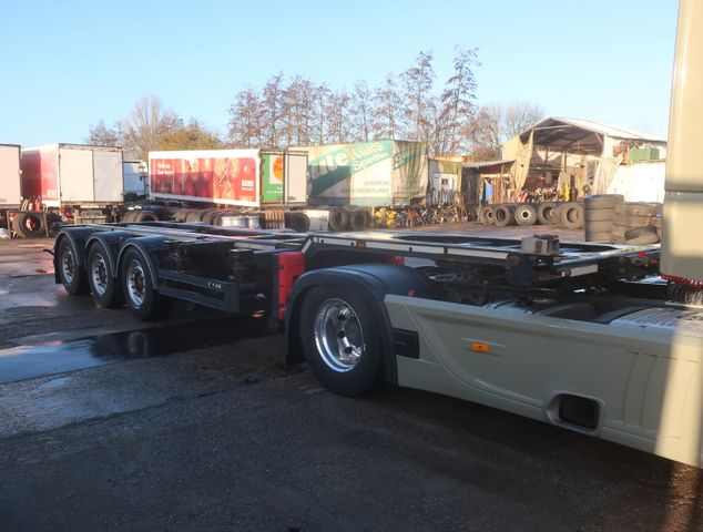 Web-Trailer COSGN-27 LPRS24 Mitten-Heckausschub Highcube SAF