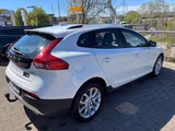 Volvo V40 Cross Country D4 Geartronic Momentum Mom... - Volvo Gebrauchtwagen in Flensburg