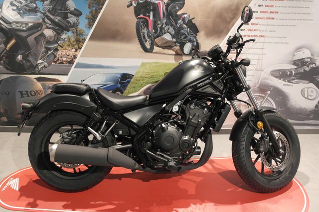 Honda CMX500 Rebel Euro 5 vor 12