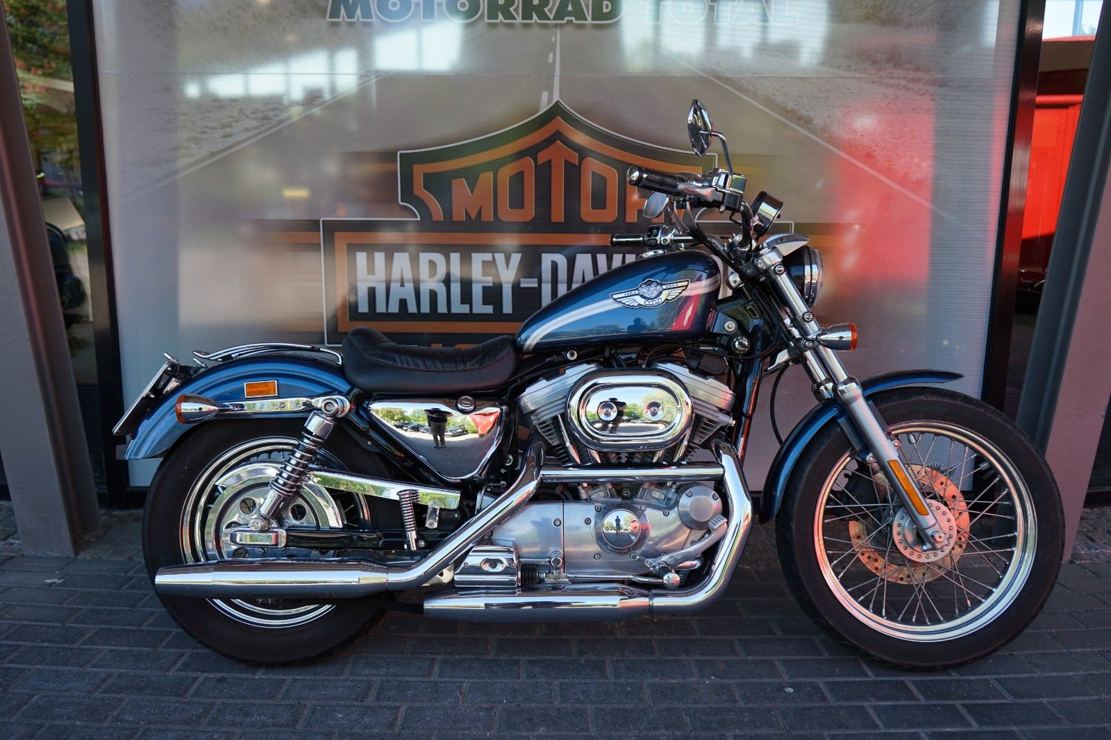 Fahrzeugabbildung Harley-Davidson Sportster 883 2003 100 Years Anniversary