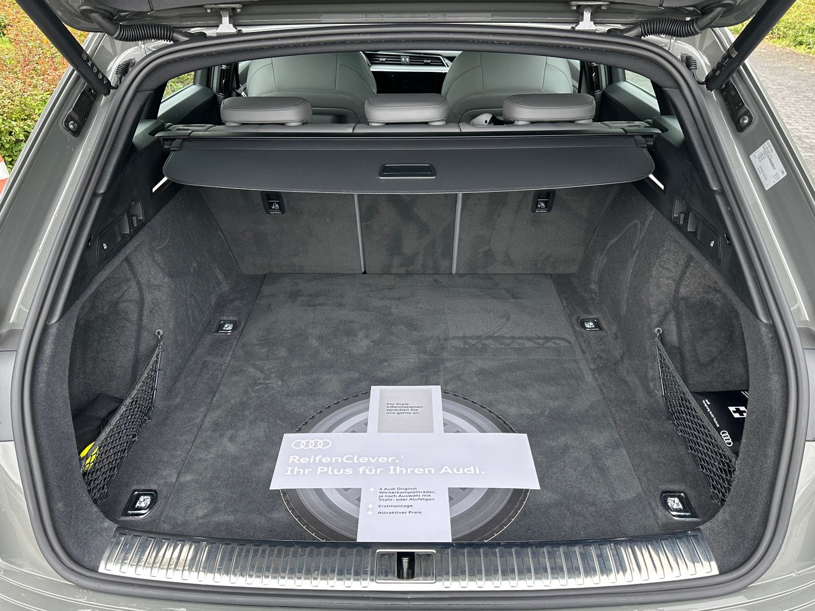Audi Q8 e-tron - Bild 30