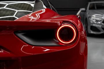صورة 6 لـ 2016 Ferrari 488 GTB