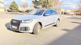 Audi SQ7 4.0 TDI quattro tiptronic - 7 Sitzer - Audi SQ7 aus 2016