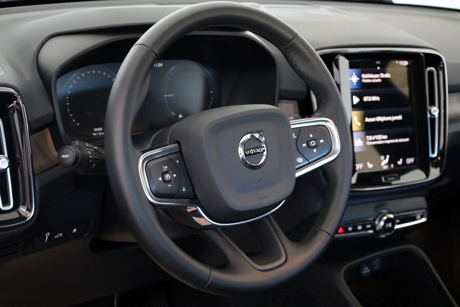 Fahrzeugabbildung Volvo XC40 Core Recharge,Leder,Navi,LED,SH,Kamera,AHK