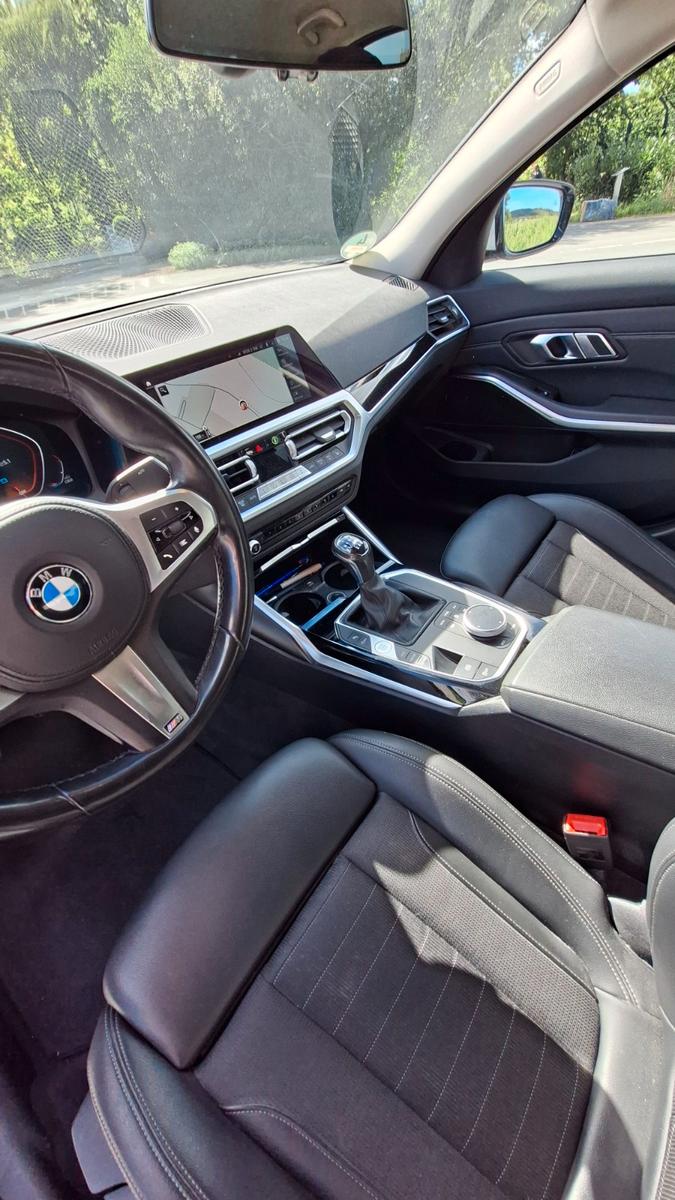 BMW 318d Sport Line Sport Line, Navi, Live Cockpit..