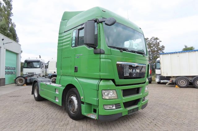 MAN TGX 18.440 Retarder, 2 tanks, 2 beds, ACC, Euro5