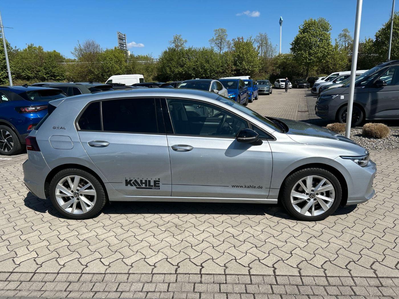 Volkswagen Golf 1.5 TSI DSG Goal Navi AHK LED ACC SHZ Klima