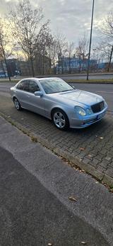Mercedes-Benz Mercedes Benz *E320CDI 4-Matic* SPORTPAKET* - Mercedes-Benz E 320 in Herne