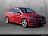 Mercedes-Benz B 180 Urban/Navi/LED/SHZ/Parktronic/KeylessGo - Mercedes-Benz B 180: Rot