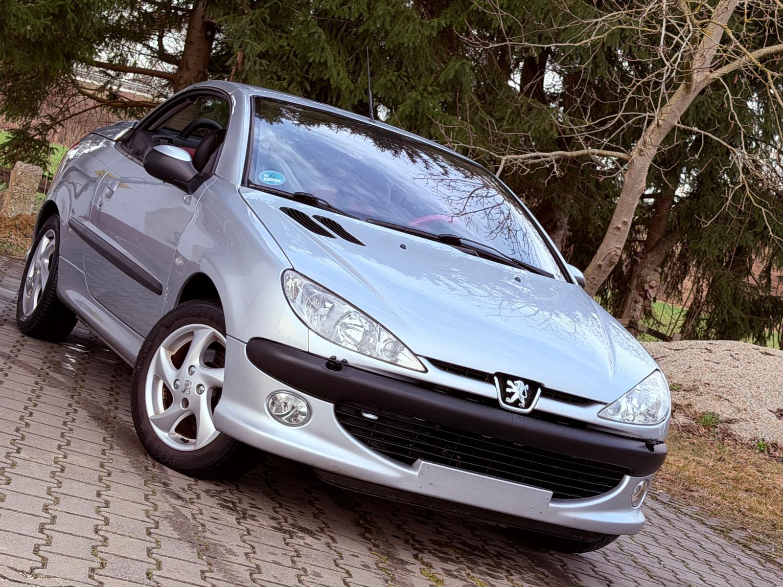 Peugeot 206 CC *CABRIO* (ERST 96Tkm) TÜV NEU ( LEDER )