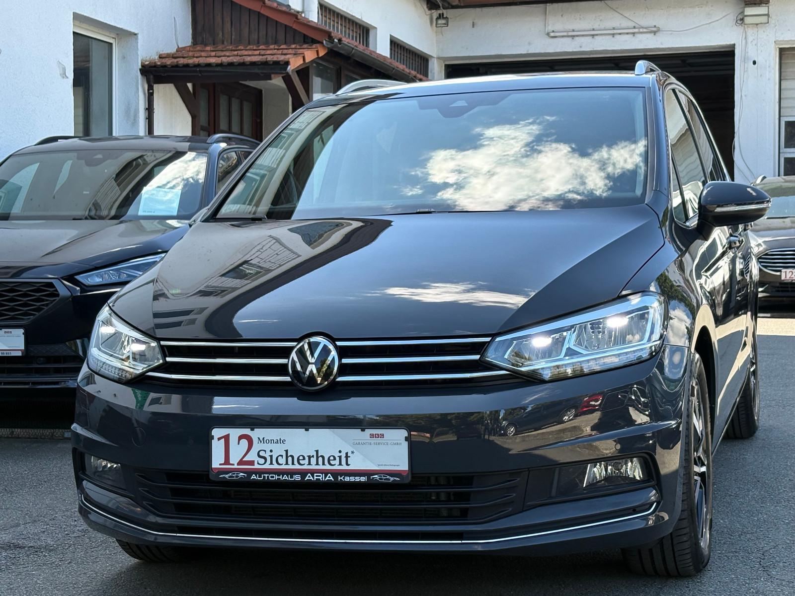 Volkswagen Touran 2.0 TDI DSG Highline VIRTUAL ALCANTARA