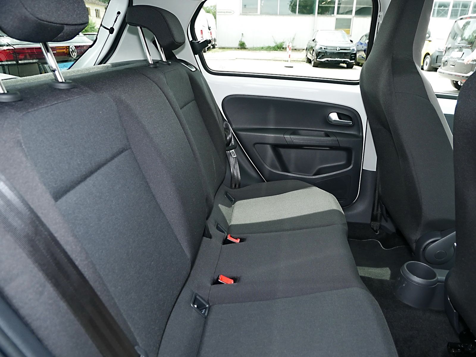 Volkswagen e-up! - Bild 7